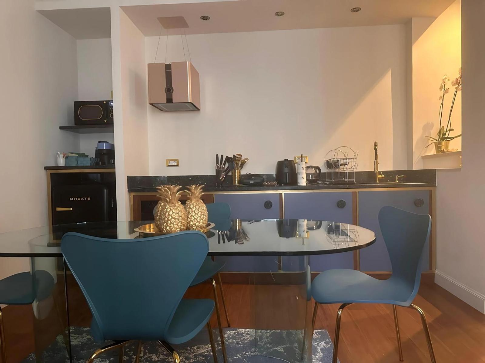 Maison D'or Apartment *